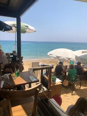 Horizon 5 Pied Dans L'Eau Apartment Le Lavandou France