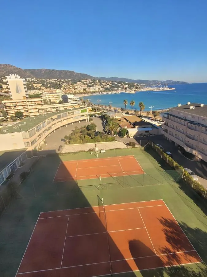 Horizon 5 Pied Dans L'Eau Apartment Le Lavandou