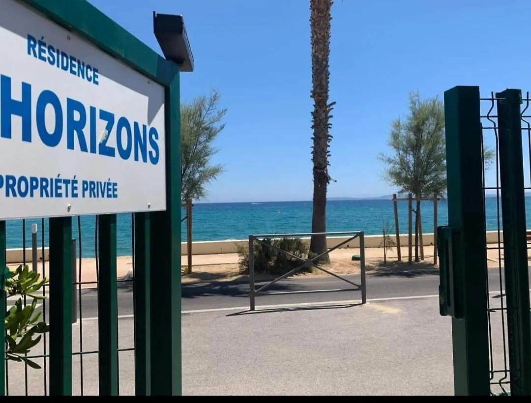 Horizon 5 Pied Dans L'Eau Apartment Le Lavandou 0*,  France